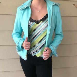 trendy striped tank top